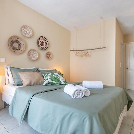 Puerto Seaside Rooms Akhladherí エクステリア 写真