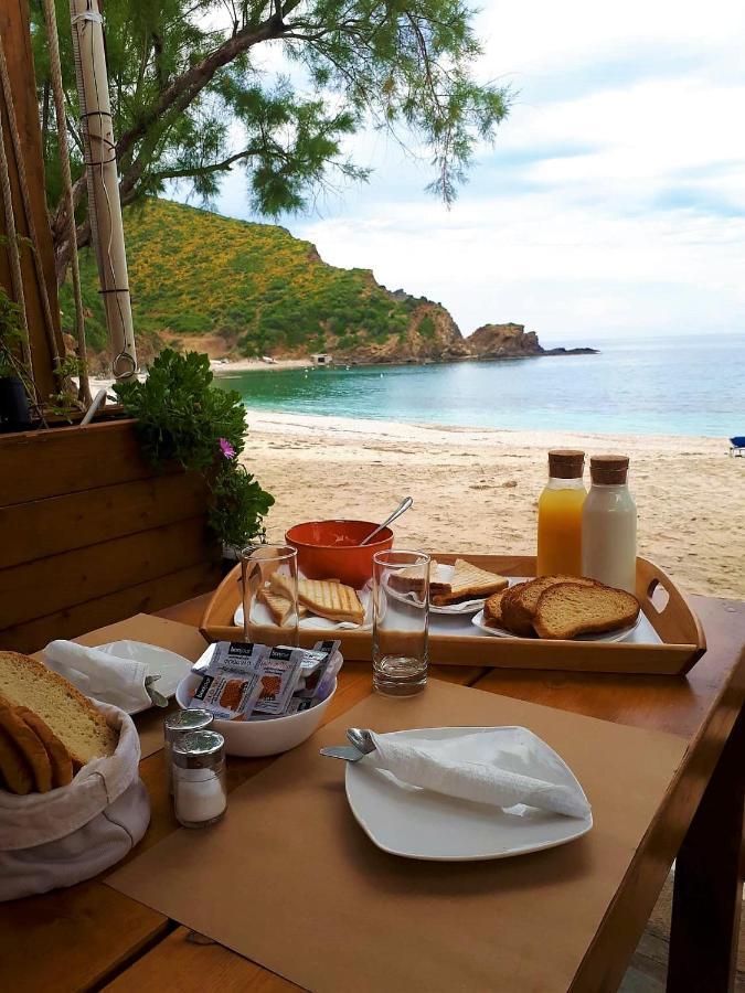 Puerto Seaside Rooms Akhladherí エクステリア 写真